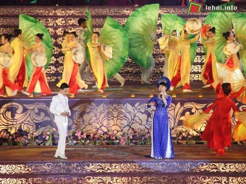 Festival Huế lần thứ 8 năm 2014 sẽ diễn ra từ ngày 12 - 20/4/2014