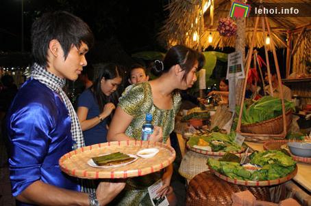 Một gian hàng tại Liên hoan