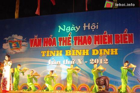 Một tiết mục biểu diễn trong lễ khai mạc