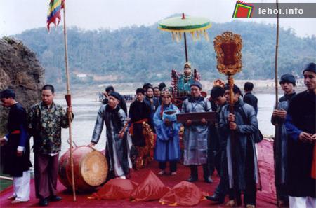 Lễ hội đền Đông Cuông&nbsp;