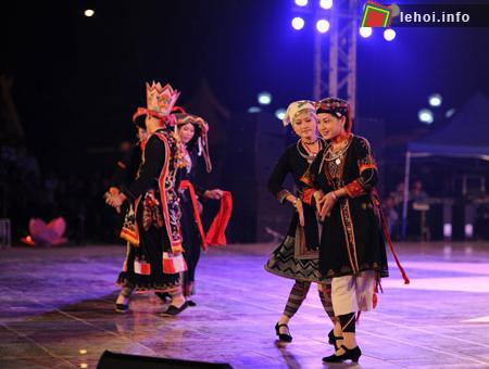 Trang phục truyền thống dân tộc Dao