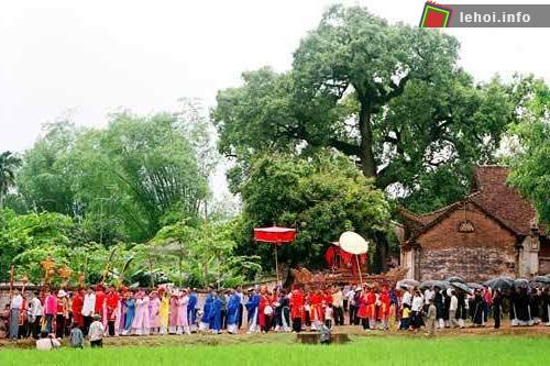 Những lễ hội văn hóa Việt hấp dẫn dịp cuối năm 2013 ảnh 3