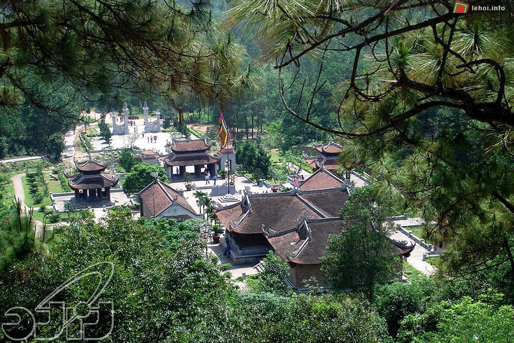 Khu di tích danh thắng Côn Sơn - Kiếp Bạc