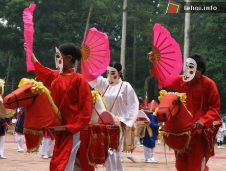 Tái hiện trò diễn Xuân Phả