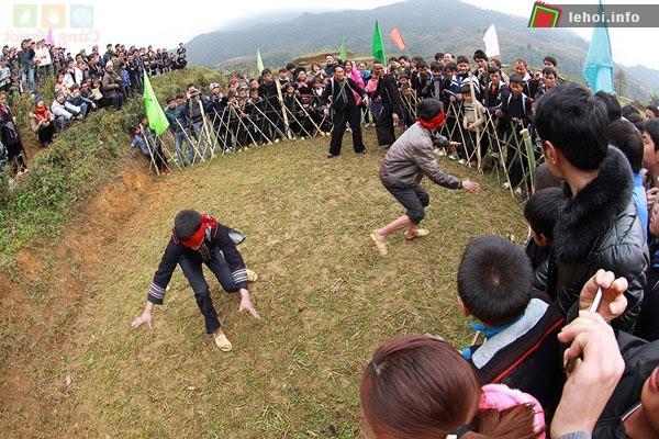 Bịt mắt bắt dê