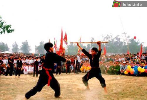 Đấu võ trong lễ hội