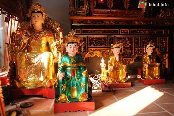Các sản phẩm của làng nghề Sơn Đồng đã nổi tiếng cả trong và ngoài nước