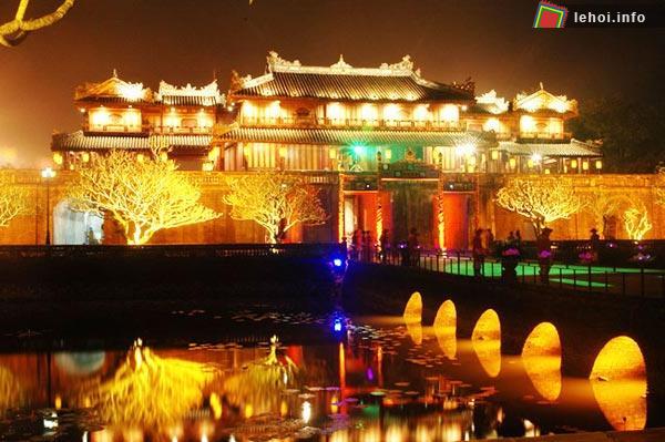 Cung đình Huế - Nơi diễn ra Festival Huế 2012