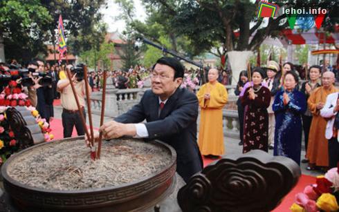 Chủ tịch nước dâng hương Hai Bà Trưng