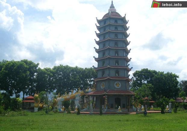 Quần thể Di tích lịch sử - văn hóa Tướng công Đại vương Lê Trung Giang, xã Hoằng Ngọc, Hoằng Hóa, Thanh Hóa