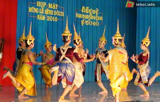 Lễ hội Đôn-ta ở An Giang