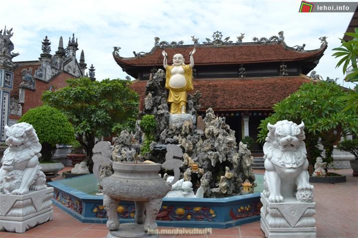 Chùa Vẽ nơi diễn ra lễ hội hàng năm