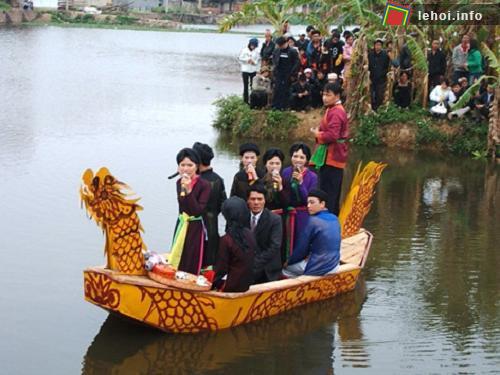 Hội Tát Giang độc đáo với hình thức hát đúm trên sông