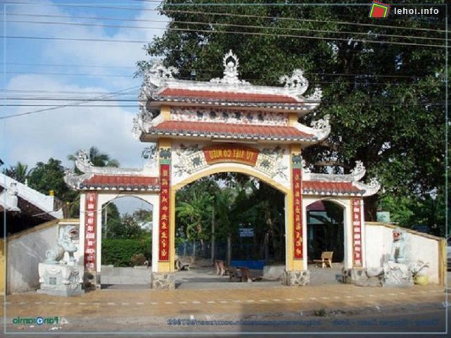 Lăng Tứ Kiệt nơi diễn ra hội hàng năm