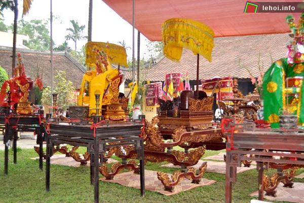 Hội đình Vẽ diễn ra trang trọng