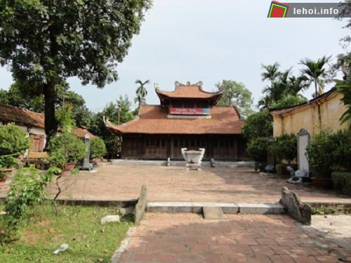 Đền Thanh Nhàn nơi diễn ra lễ hội