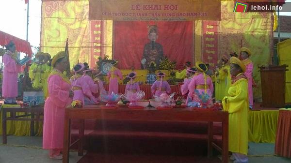 Lễ hội truyền thống làng Hữu Tó