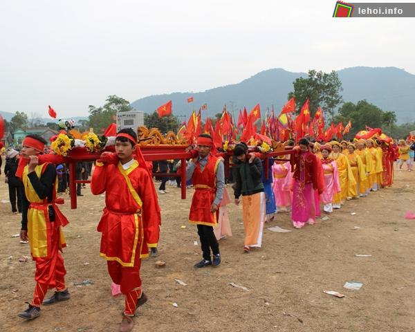 Lễ rước hội Đức Vua Bà