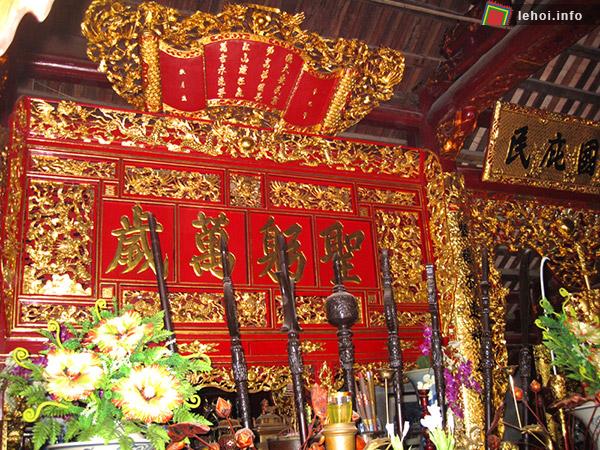 Đền Kim Liên