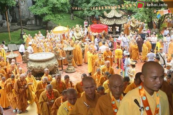 Hình ảnh tại Lễ hội Vu Lan Suối Tiên