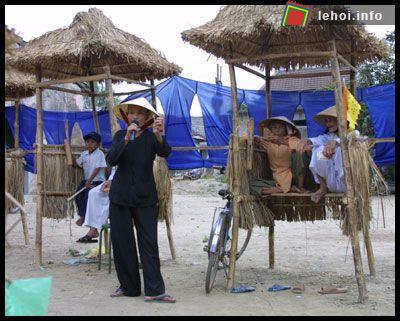 Hội bài chòi
