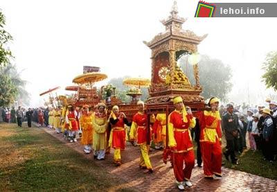 Rước kiệu Lễ hội Trạng Trình Nguyễn Bỉnh Khiêm.