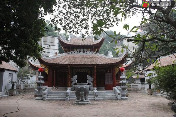 Hội đền Đồng Cổ là lễ hội độc đáo