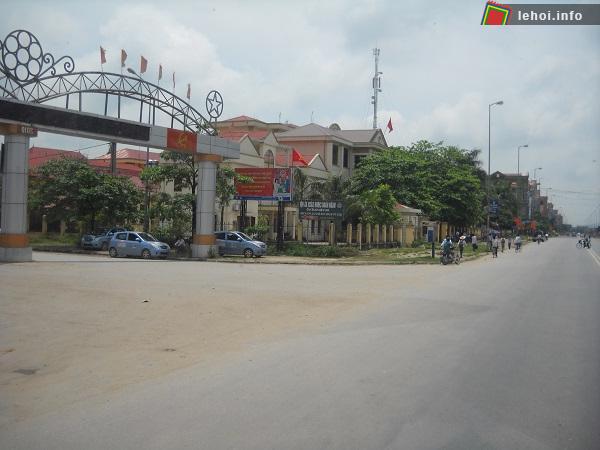 Hội chen Nga Hoàng là lễ hội lớn ở huyện Quế Võ