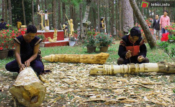 Lễ bỏ mả của người Ê Đê là cuộc đoạn tuyệt giữa người sống và người chết