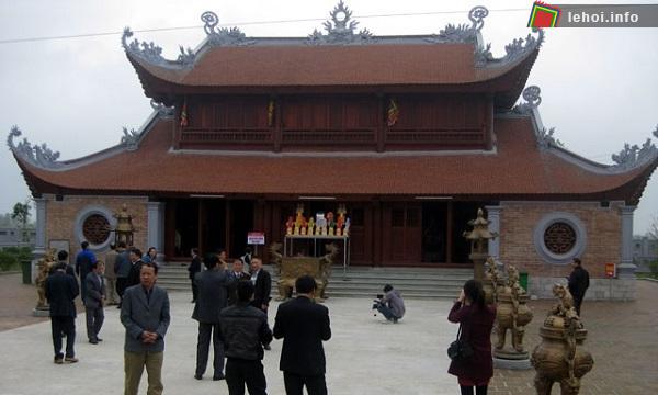 Toàn cảnh đền A Sào nơi diễn ra lễ hội