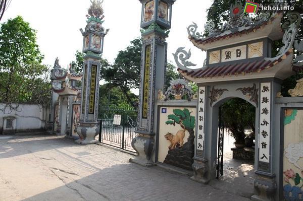 Phần lễ đình Phú Diễn được tổ chức trang trọng
