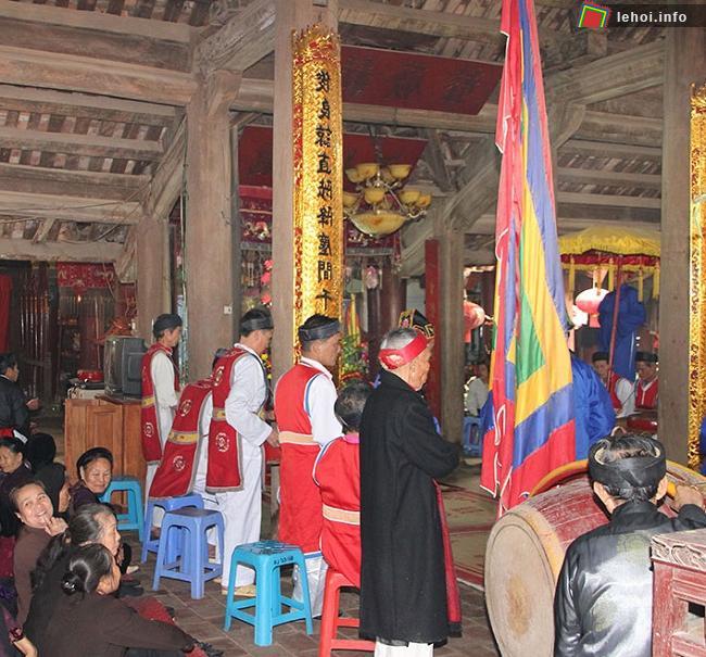 Hội đình Ngũ Giáp diễn ra trong không khí trang nghiêm