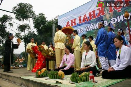 Tưng bừng lễ Khai hạ Mường Bi, Hòa bình. ảnh 3