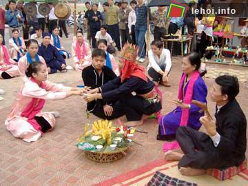 Lễ hội ““Kin Pang Then” của dân tộc Thái Trắng