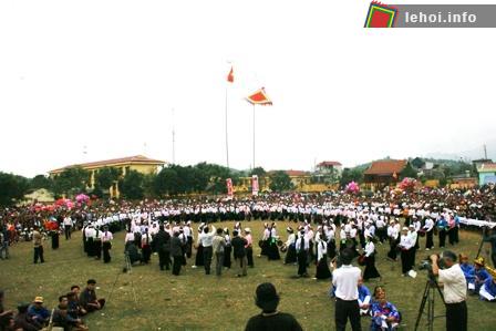 Tưng bừng lễ Khai hạ Mường Bi, Hòa bình. ảnh 4