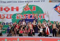 Ảnh Lễ hội Hang Bua tại Nghệ An