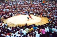 Ảnh Hội vật ở làng Hà tại Vĩnh Phúc