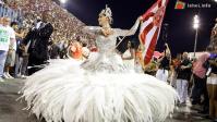 Ảnh Rio Carnival rực rỡ sắc màu trại Brazil