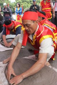 Ảnh Liên hoan pháo đất tại Lễ hội mùa xuân Côn Sơn – Kiếp Bạc 2015