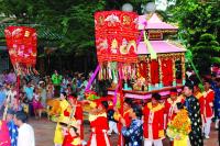 Ảnh Sôi động lễ hội Vía Bà Chúa Xứ Núi Sam, An Giang