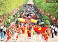 Ảnh Giỗ Tổ Hùng Vương – lễ hội Đền Hùng năm 2012 diễn ra trong 6 ngày
