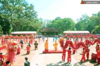 Ảnh Hàng vạn người tham dự Lễ hội Lam Kinh năm 2011