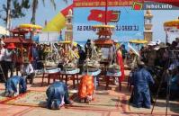 Ảnh Lễ khao lề thế lính Hoàng Sa, Quảng Ngãi
