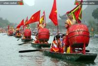 Ảnh Độc đáo lễ rước Thánh Quý Minh Đại Vương ở Ninh Bình
