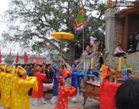 Ảnh Độc đáo lễ hội đền Cờn Nghệ An năm 2011