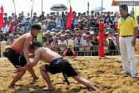 Ảnh Lễ hội làng Yên Vệ ở Ninh Bình