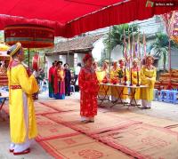 Ảnh Hội đình làng Trung Kính Thượng tại Hà Nội